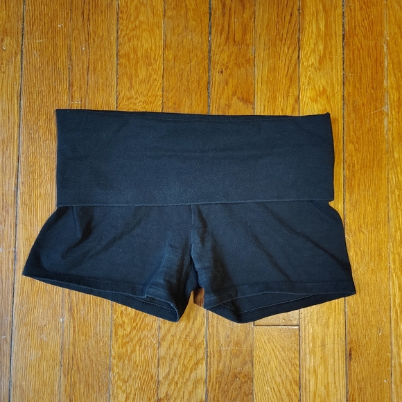 SOLD Victoria’s Secret PINK Foldover Yoga Shorts XS Black Silver Sequin Stretch - Picture 6 of 11